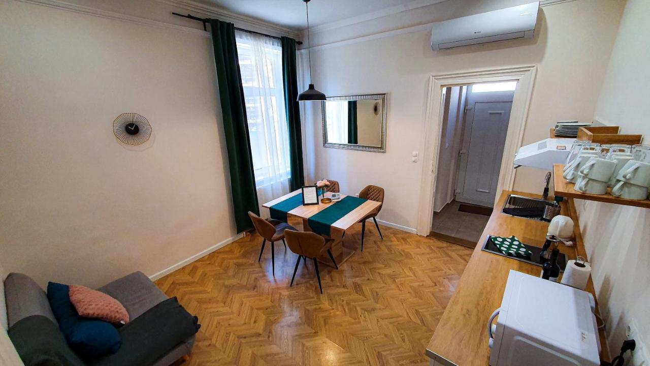 Apartament Smaragd Apartman Győr Zewnętrze zdjęcie